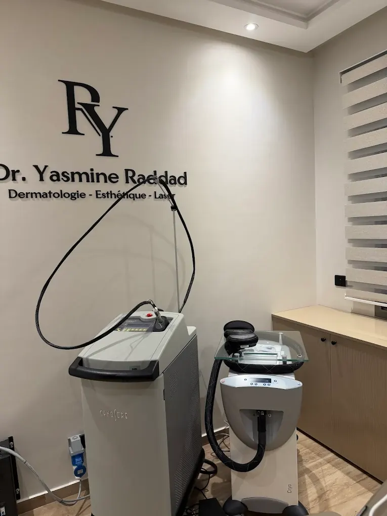 Laser médical du cabinet de dermatologie à Ain Chock, Casablanca
